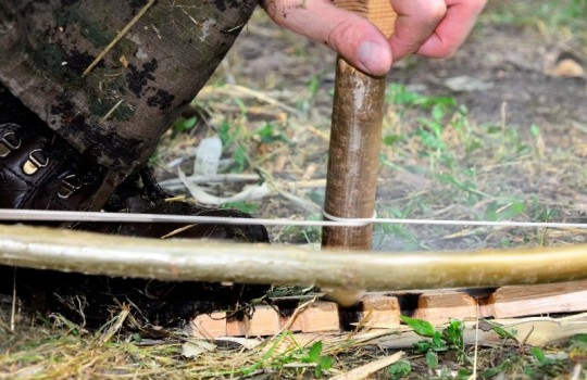 BASE PER METODO A FRIZIONE BASE PER FUOCO CON ARCHETTO